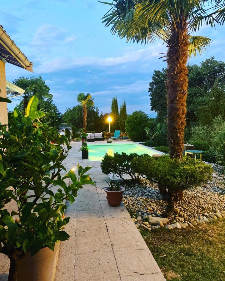 Bed and Breakfast Domaine De La Provencale Saint-Didier-de-la-Tour Экстерьер фото