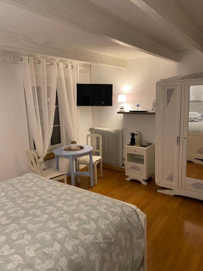 Bed and Breakfast Domaine De La Provencale Saint-Didier-de-la-Tour Экстерьер фото